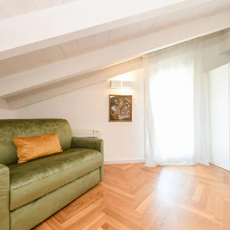 Apartman Caesar Sirmione E12