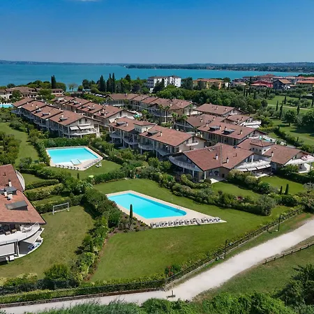 Διαμέρισμα Caesar Sirmione E12 *